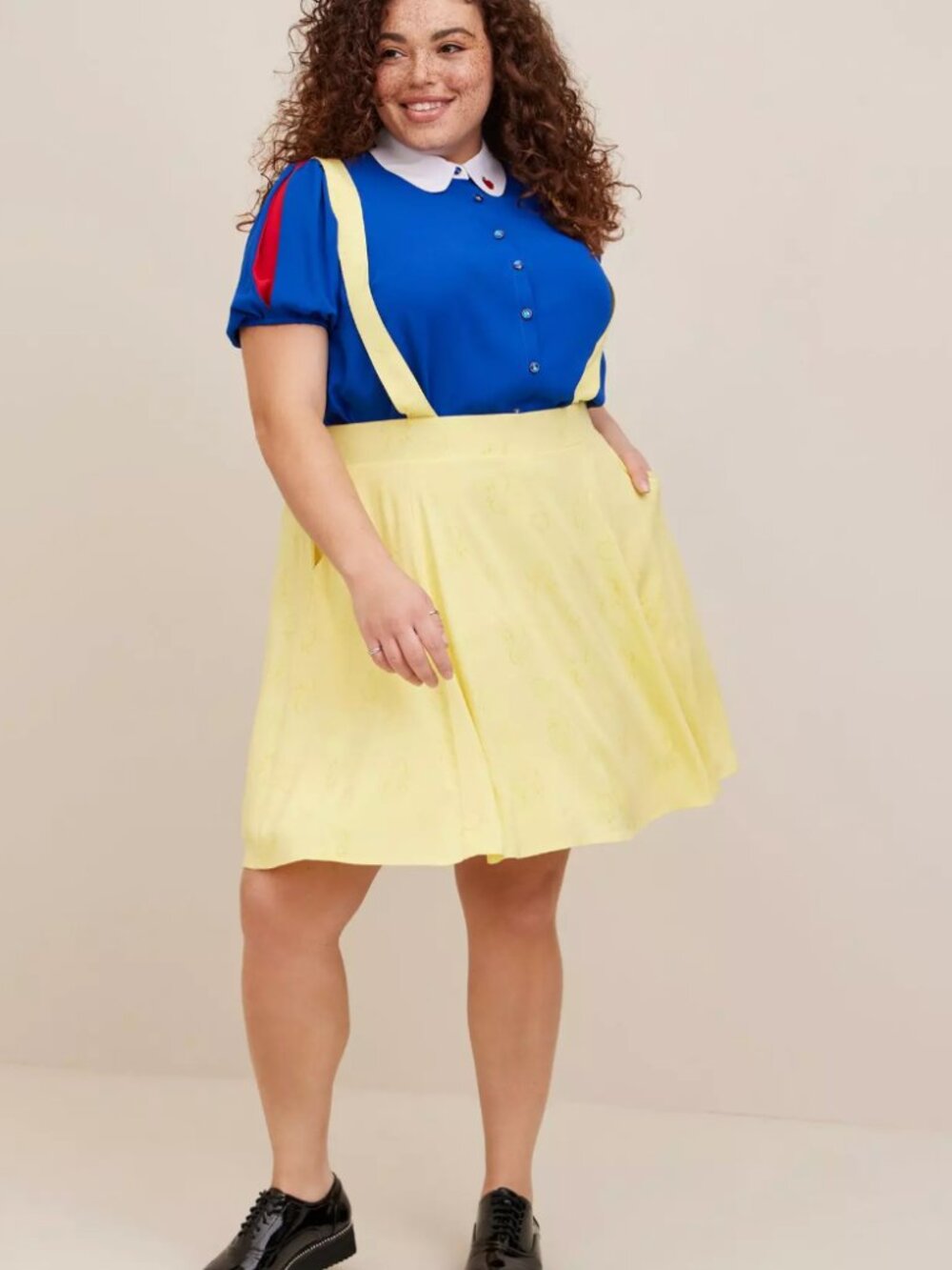 NWT Torrid Disney Snow White Stretch Challis Collared Puff Sleeve Blouse + skirt